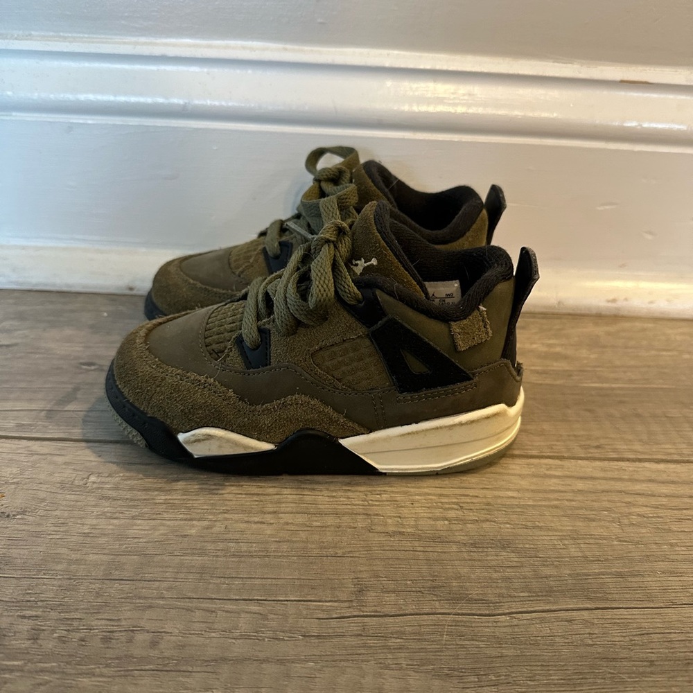 Nike Air Jordan AJ4 Retro SE Craft Medium Olive TODDLERS 8C Shoes FB9930-200